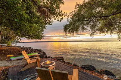 16039 Maplewild Avenue SW, Burien, WA 98166 - Photo 1