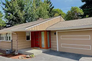 2918 74th Ave, Mercer Island, WA 98040 - Photo 1