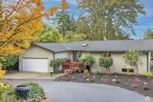 11409 SE May Creek Park Dr, Newcastle, WA 98056 - Photo 1