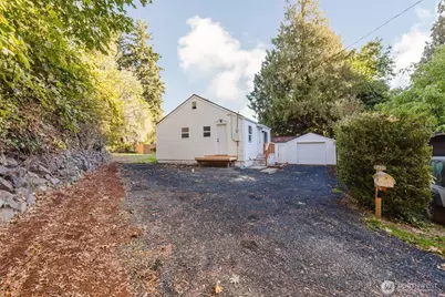720 S Charleston Avenue, Bremerton, WA 98312 - Photo 1
