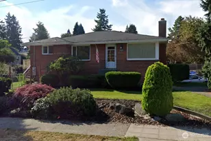 5017 SW Stevens St, Seattle, WA 98116 - Photo 1