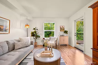 690 32nd Street #408, Bellingham, WA 98225 - Photo 1