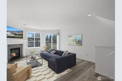 13713 Greenwood Avenue N, Seattle, WA 98133 - Photo 1