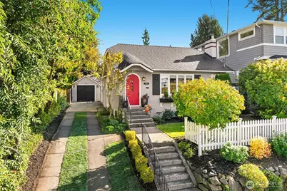 6838 30th Avenue NE, Seattle, WA 98115 - Photo 1