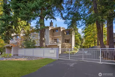 19523 86th Avenue W #523, Edmonds, WA 98026 - Photo 1