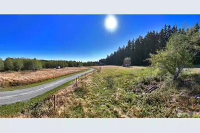 7110 Olin Place, Clinton, WA 98236 - Photo 1