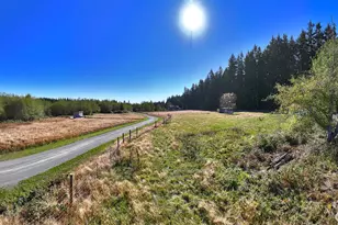 7110 Olin Pl, Clinton, WA 98236 - Photo 1