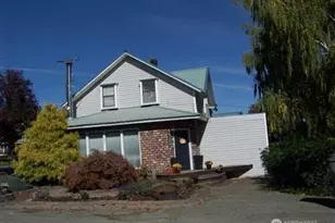 434 Maple St, Okanogan, WA 98840 - Photo 1