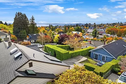 2910 W Smith Street, Seattle, WA 98199 - Photo 1