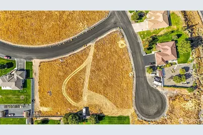 7919 NE Blue Jay Drive, Moses Lake, WA 98837 - Photo 1