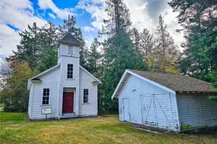 4200 Sharpe Ln, Anacortes, WA 98221 - Photo 1