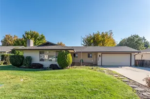 1421 Poplar Ave, Wenatchee, WA 98801 - Photo 1