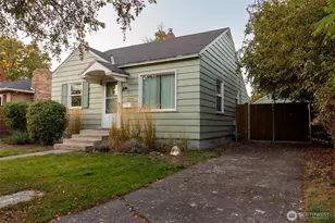 319 E Chestnut St, Walla Walla, WA 99362 - Photo 1