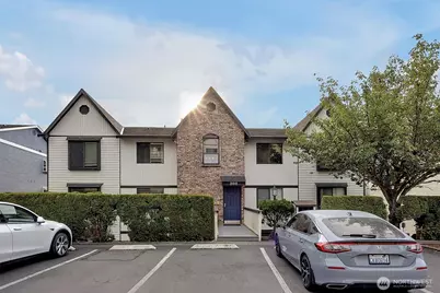 3410 161st Court SE #31, Bellevue, WA 98008 - Photo 1