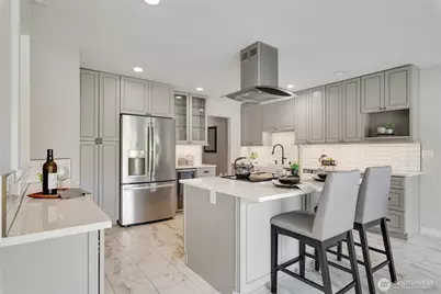 9715 NE Juanita Drive #206B, Kirkland, WA 98034 - Photo 1