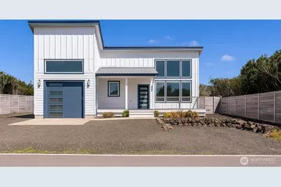787 Ocean Shores Boulevard SW, Ocean Shores, WA 98569 - Photo 1