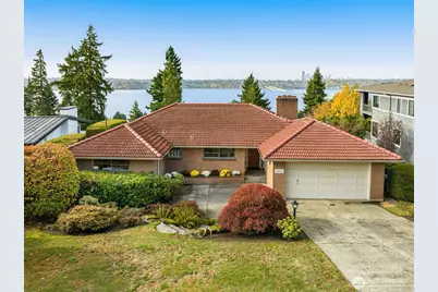 3011 70th Avenue SE, Mercer Island, WA 98040 - Photo 1