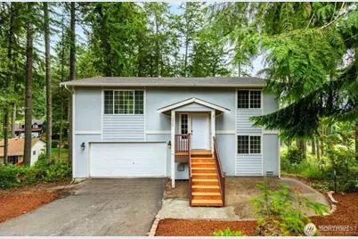 19005 23rd Street SW, Lakebay, WA 98349 - Photo 1