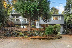 3001 NE 105th St, Seattle, WA 98125 - Photo 1
