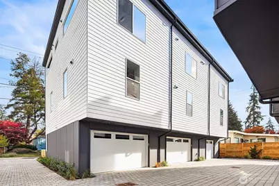 18013 2nd Avenue NE #C, Shoreline, WA 98155 - Photo 1