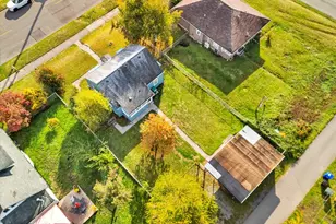 2426 Pine St, Everett, WA 98201 - Photo 1