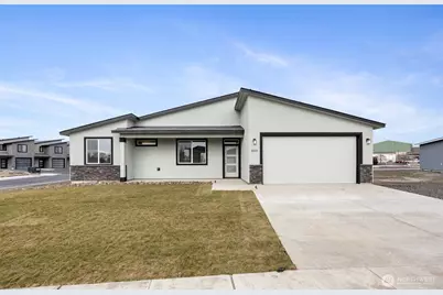 605 Dorsing Street, Moses Lake, WA 98837 - Photo 1