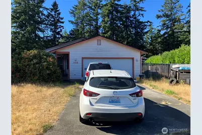 648 Pleasant Hill Drive NE, Olympia, WA 98516 - Photo 1