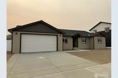 67 Berryman Way, Malaga, WA 98828 - Photo 1