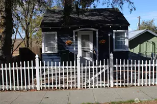 512 W Broadway Ave, Ritzville, WA 99169 - Photo 1