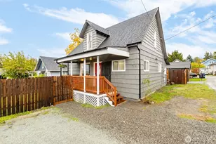718 N 1st St, Mount Vernon, WA 98273 - Photo 1