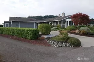812 Shoshone Dr, La Conner, WA 98257 - Photo 1