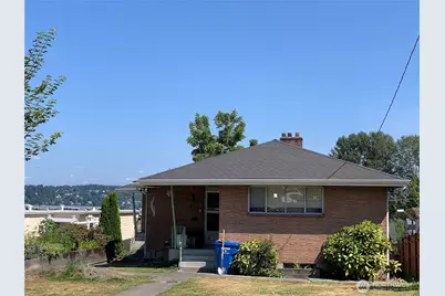 9284 50th Avenue S, Seattle, WA 98118 - Photo 1