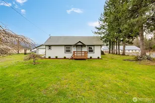 879 N Fruitdale Rd, Sedro Woolley, WA 98284 - Photo 1