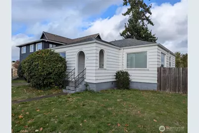 1611 4th Street, Marysville, WA 98270 - Photo 1