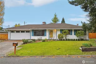 1903 Clovercrest St, Enumclaw, WA 98022 - Photo 1