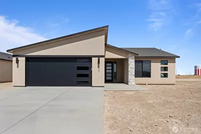 1161 E Mt Hood Street, Othello, WA 99344 - Photo 1