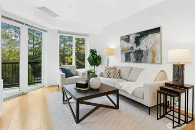 18707 SE Newport Way #102, Issaquah, WA 98027 - Photo 1