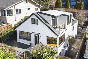 2220 14th Ave W, Seattle, WA 98119 - Photo 1