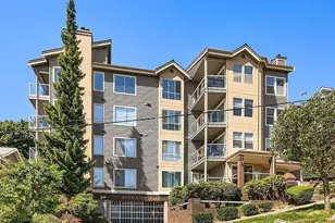 1011 5th Ave N, Seattle, WA 98109 - Photo 1