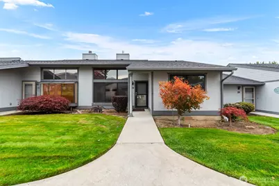 1310 Castlerock Avenue #19, Wenatchee, WA 98801 - Photo 1