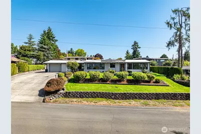 23034 Thunderbird Drive S, Des Moines, WA 98198 - Photo 1