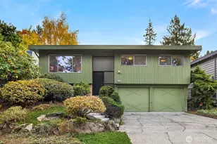 6037 NE 61st St, Seattle, WA 98115 - Photo 1