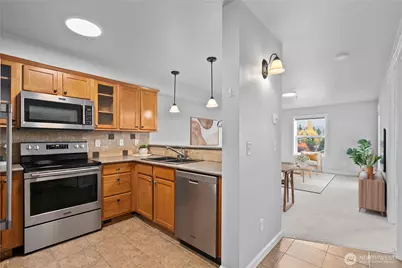 700 32nd Street #A408, Bellingham, WA 98225 - Photo 1