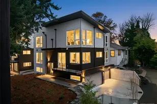 2103 SW Genesee St, Seattle, WA 98106 - Photo 1