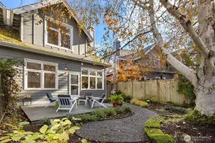 171 Wallace Way NE, Bainbridge Island, WA 98110 - Photo 1