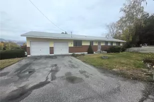 800 N Kentucky Ave, East Wenatchee, WA 98802 - Photo 1