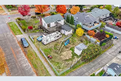 4054 48th Avenue SW, Seattle, WA 98116 - Photo 1