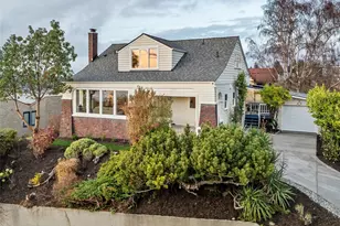 902 W Blaine St, Seattle, WA 98119 - Photo 1