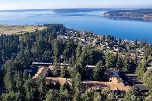 4501 Grandview Dr W, University Place, WA 98466 - Photo 1