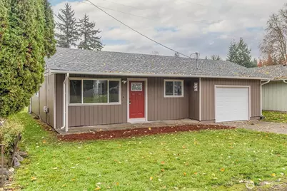 1114 N 1st Avenue, Kelso, WA 98626 - Photo 1